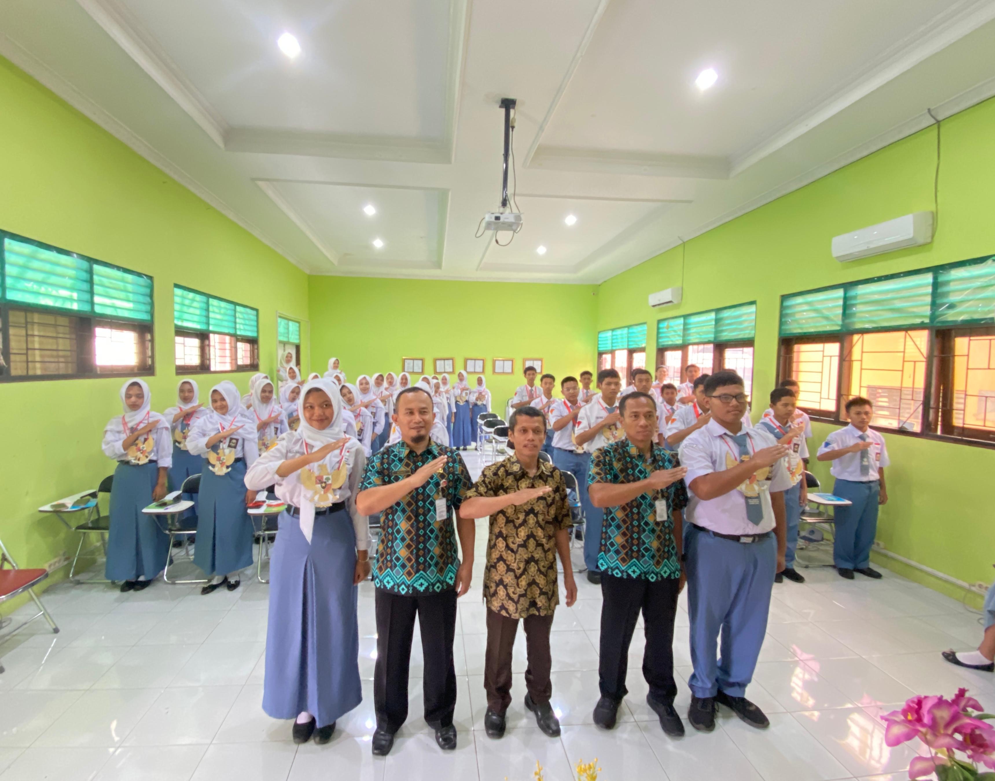 LATIHAN DASAR KEPEMIMPINAN SEKOLAH (LDKS) OSIS SMK NEGERI 1 WINDUSARI 2025/2026: MENCETAK PEMIMPIN MUDA BERKARAKTER DAN BERINTEGRITAS